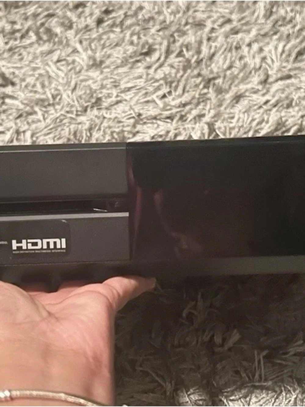 N/A black console